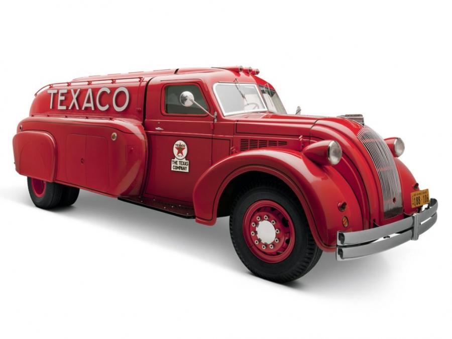  Dodge Airflow Tanker Truck 1938 года  (фото 6 из 10)